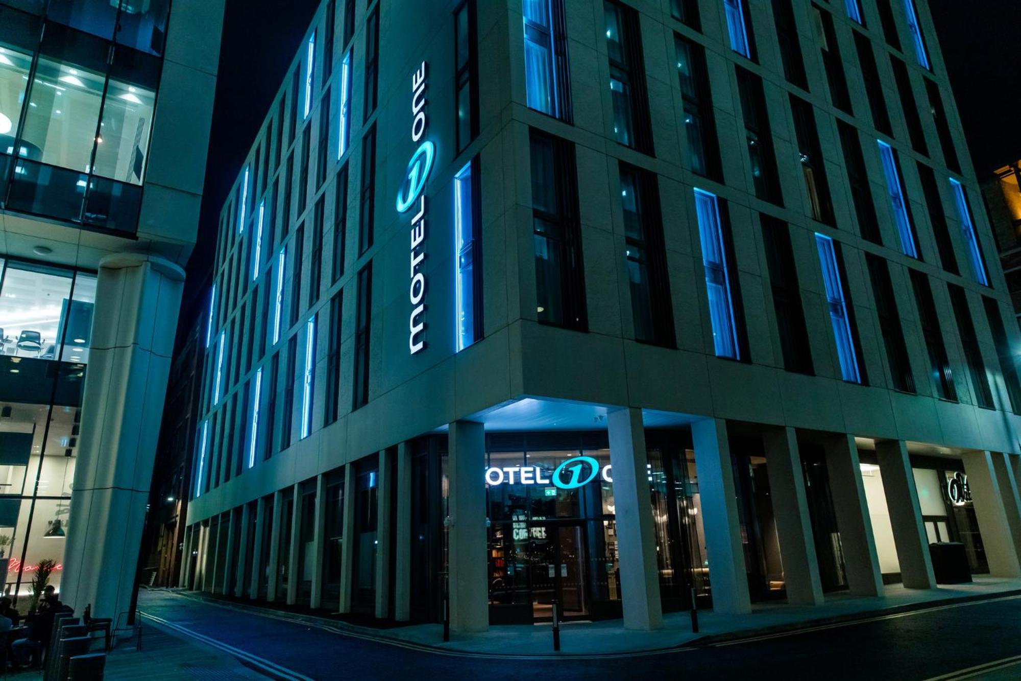 Motel One Manchester-St. Peter'S Square Bagian luar foto